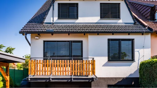 LOMAX Reference – Outdoor blinds