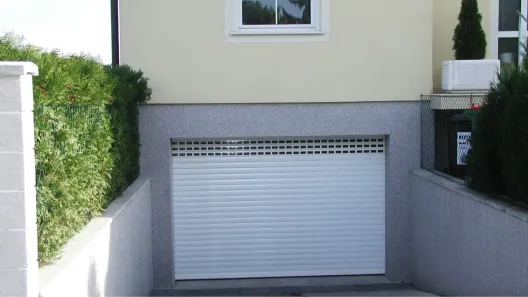 LOMAX Reference – Rolling doors