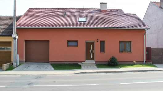 LOMAX Reference – Rolling doors