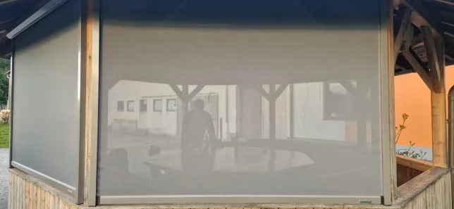 Screen roller shutters