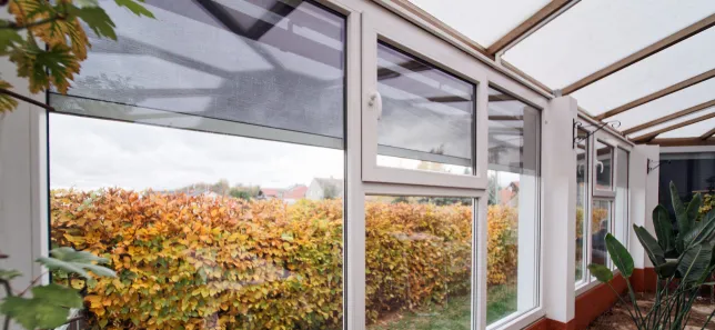 Screen roller shutters
