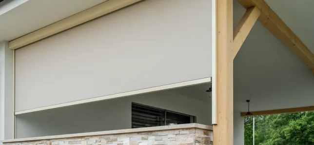Screen roller shutters